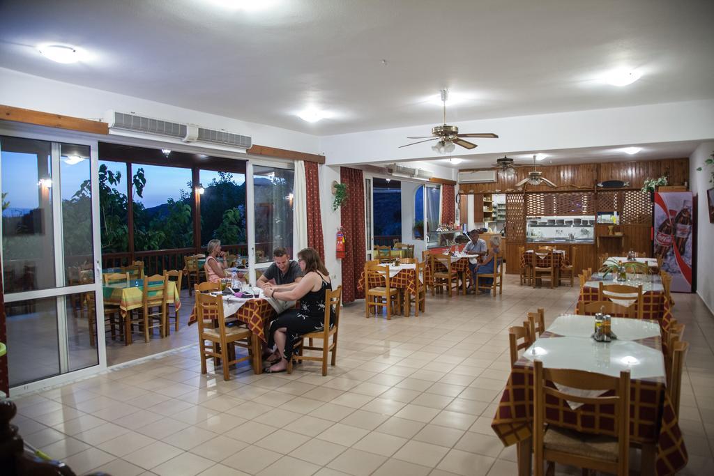 Ammoudi Hotel Damnoni Exterior foto