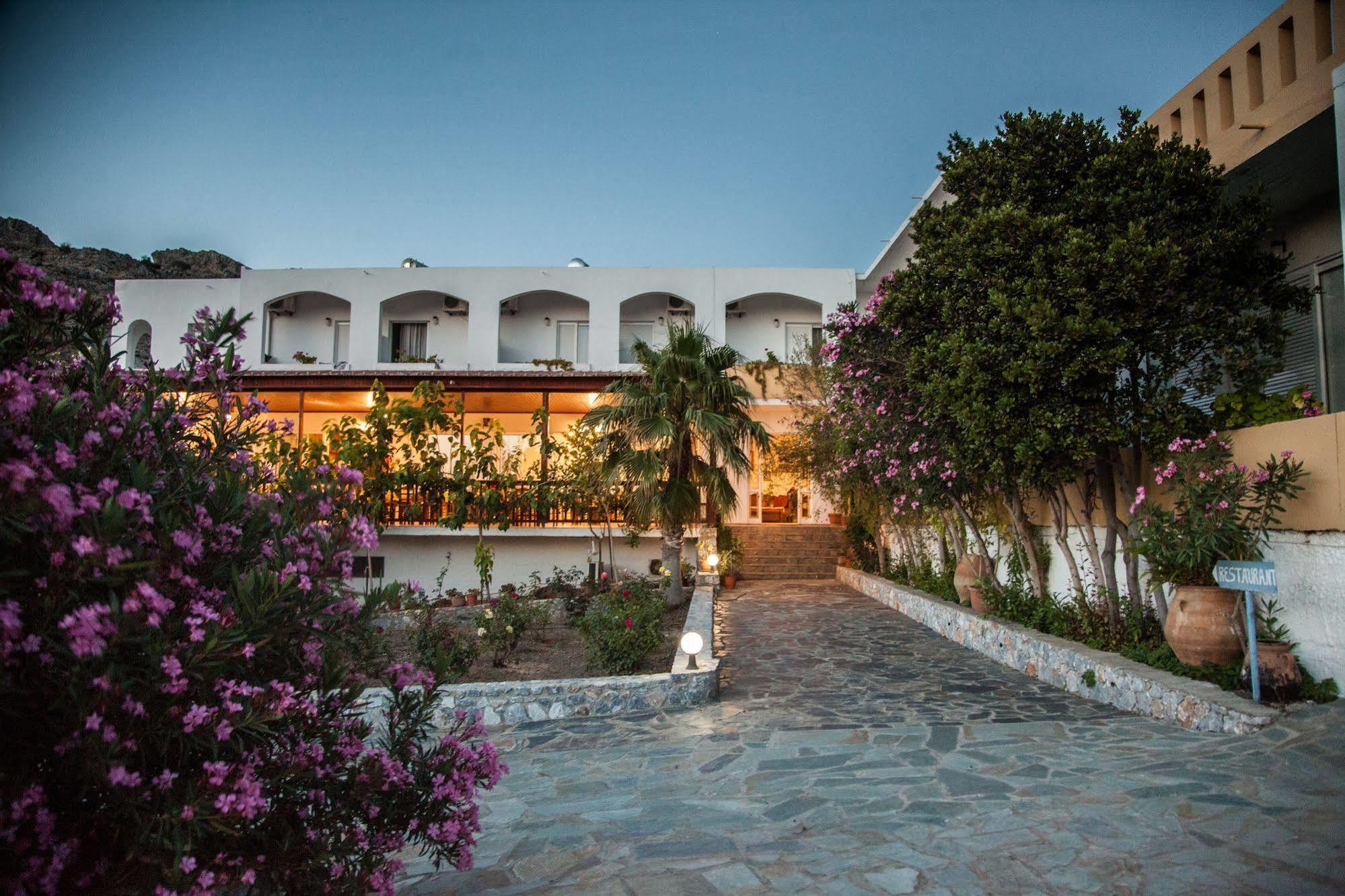 Ammoudi Hotel Damnoni Exterior foto